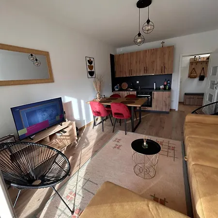 Apartament Dora